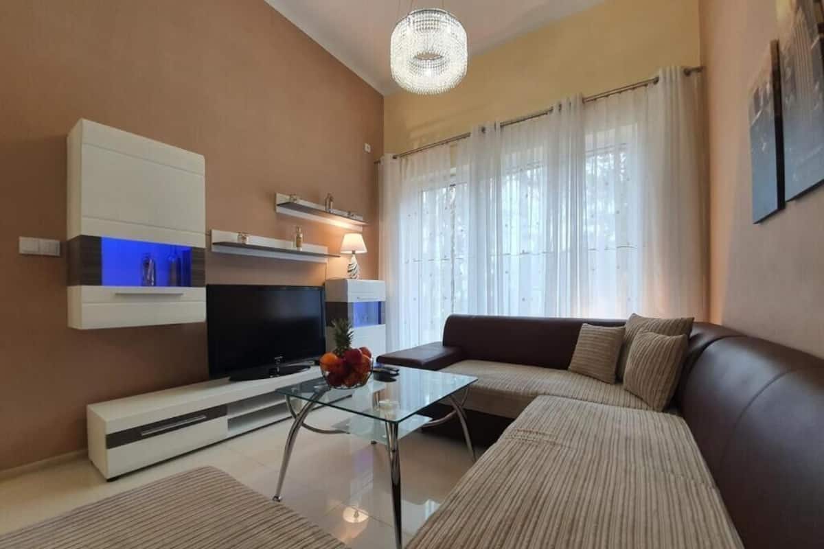 Televisión de pantalla plana