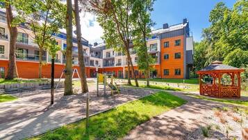 Children's play area - outdoor