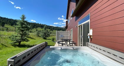 Town Ctr l Hot Tub l Mtn View l Loft l Fireplace