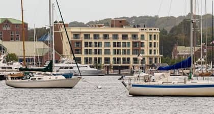 The Brenton Hotel