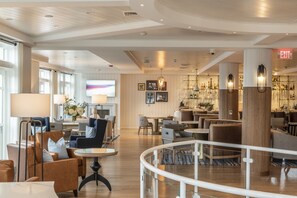 Restaurant - The Brenton Hotel (Newport)