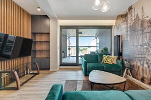 Design Apartment | Living room | Flat-screen TV