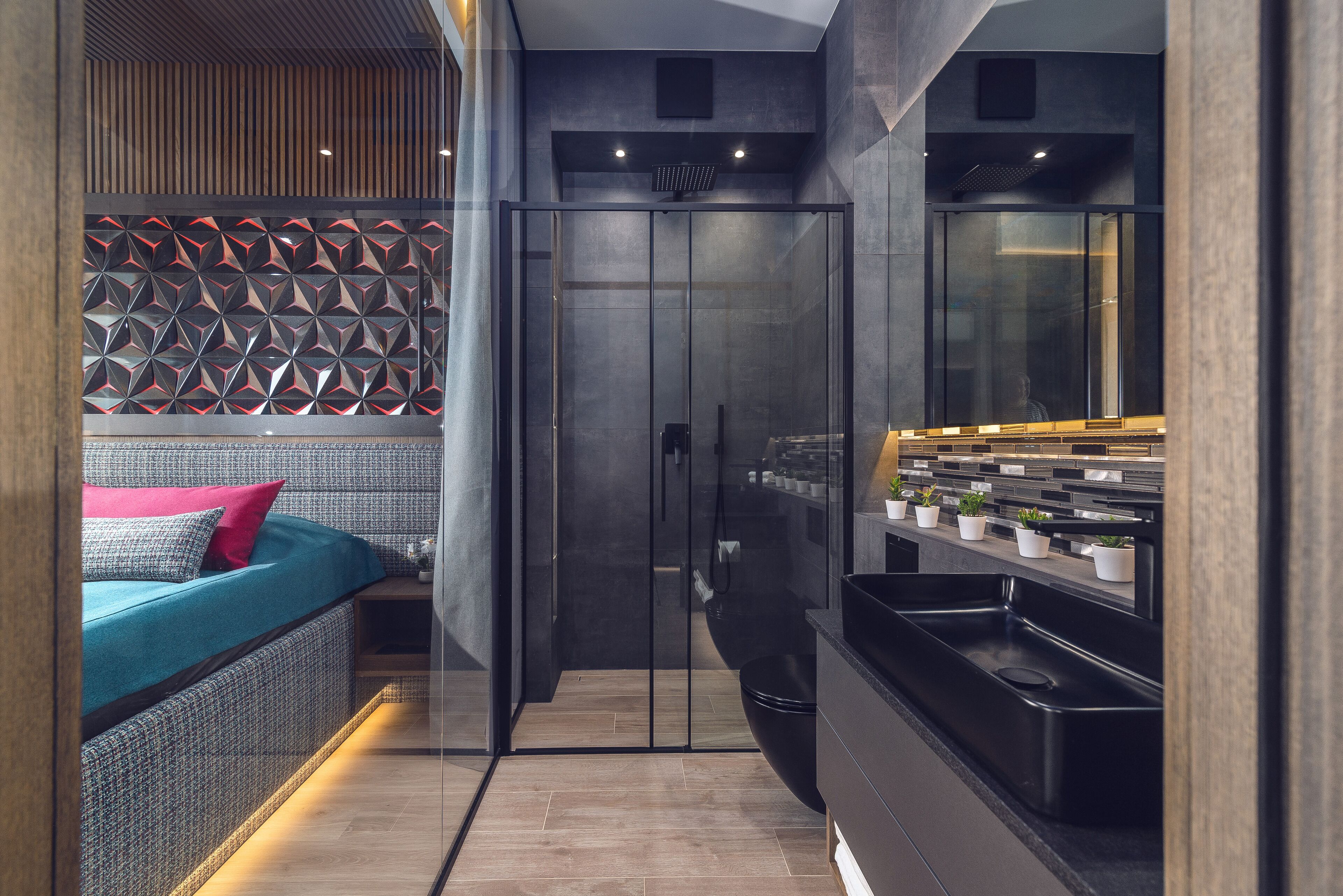 Exclusive Studio Suite | Iron/ironing board, free WiFi, bed sheets