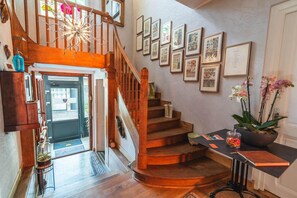 Hallway - Domaine du Pressoir (Ambilly)