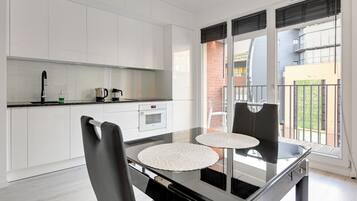 Standard Apartment, 1 Bedroom | Private kitchenette | Full-size fridge, coffee/tea maker, electric kettle