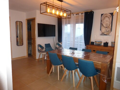 Beautiful apartment on ground floor, new residence, garage, 2 bathrooms, 2 bedrooms