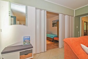 1 bedroom, iron/ironing board, WiFi, bed sheets - Antica in Jakačići (Haus für 2-3 Personen) (Gračišće)
