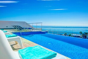 Pool - Villa Luisa Seaview 4 by Casasol (Torrox Costa)