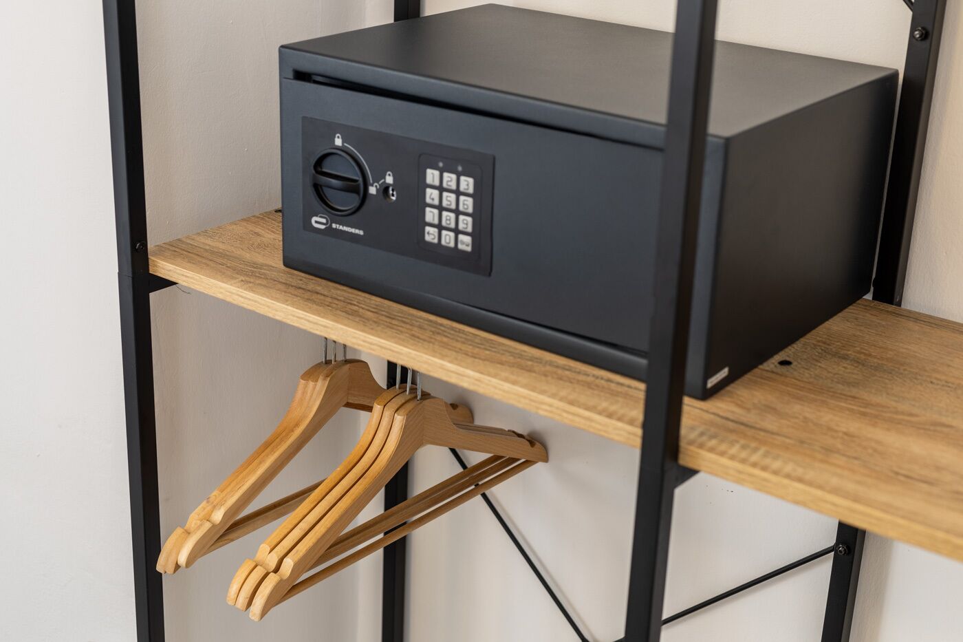 Photo - Antiguo Brondo Selfcheck-in Smart Rooms