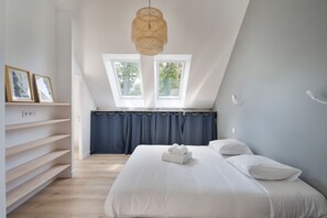 5 chambres, fer et planche à repasser, Wi-Fi gratuit, draps fournis