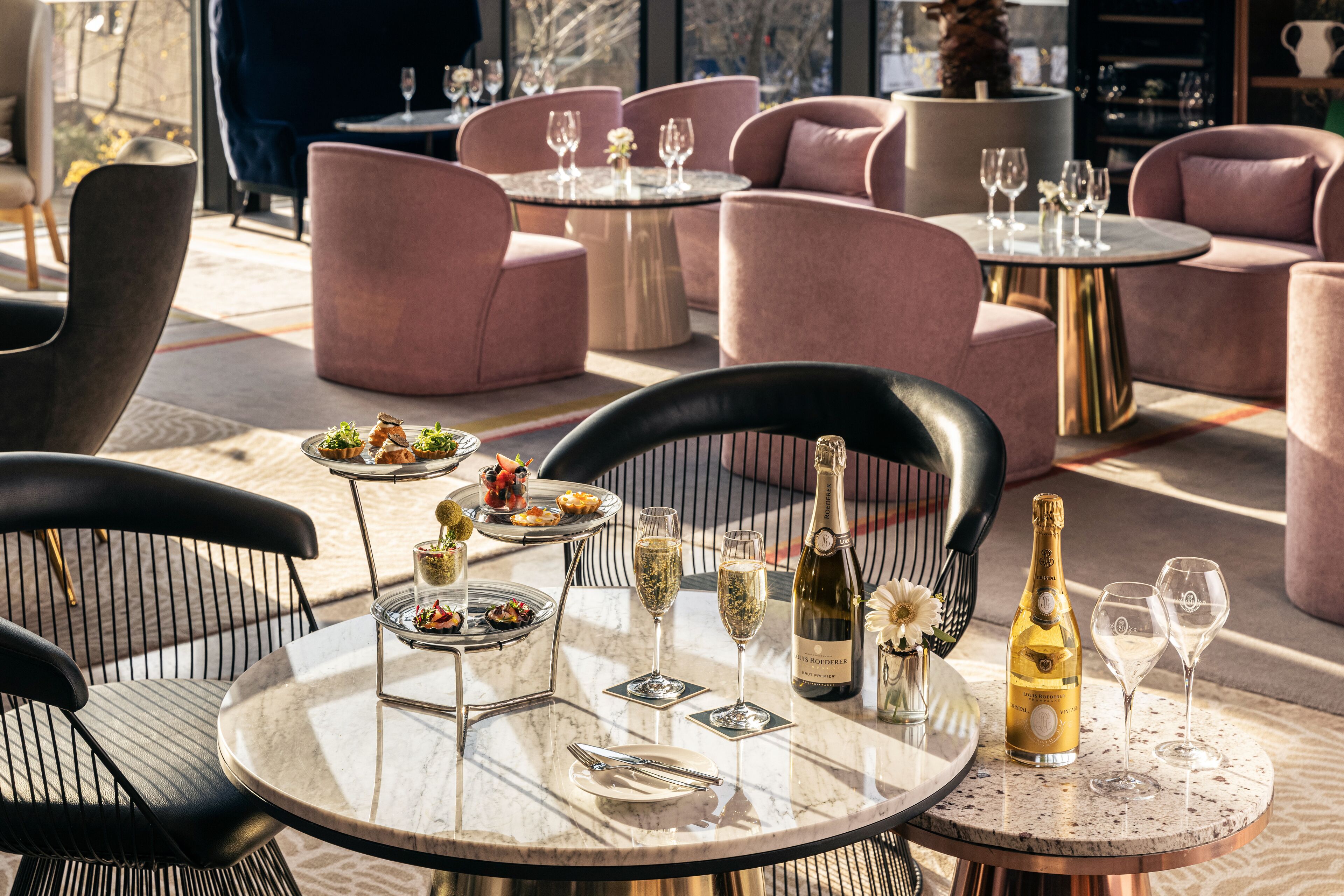 breakfast, lunch, dinner served; mediterranean cuisine