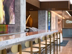 Se sirven desayunos, almuerzos, cenas y cocina mediterránea 