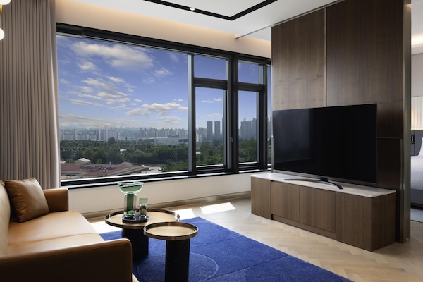 Suite, 1 King Bed (City) | Premium bedding, minibar, in-room safe, blackout drapes