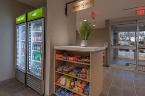 Snack bar