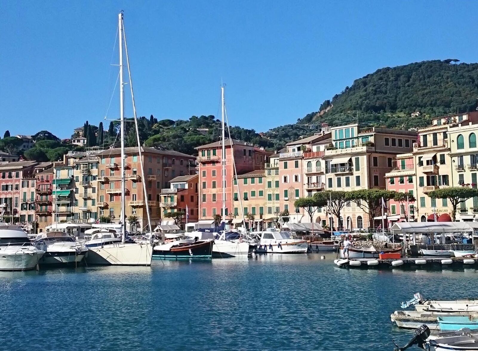 Marina/club náutico