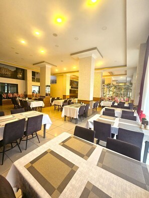 Restaurant - Ege Resort Hotel (Safranbolu)