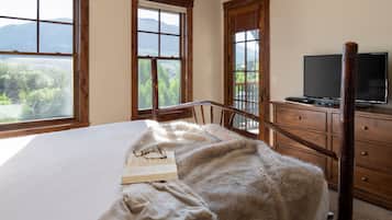 3 camere, una scrivania, ferro/asse da stiro, Wi-Fi