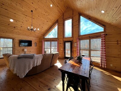 Amazing Whitetail Haven on the Mulberry River in Oark Arkansas