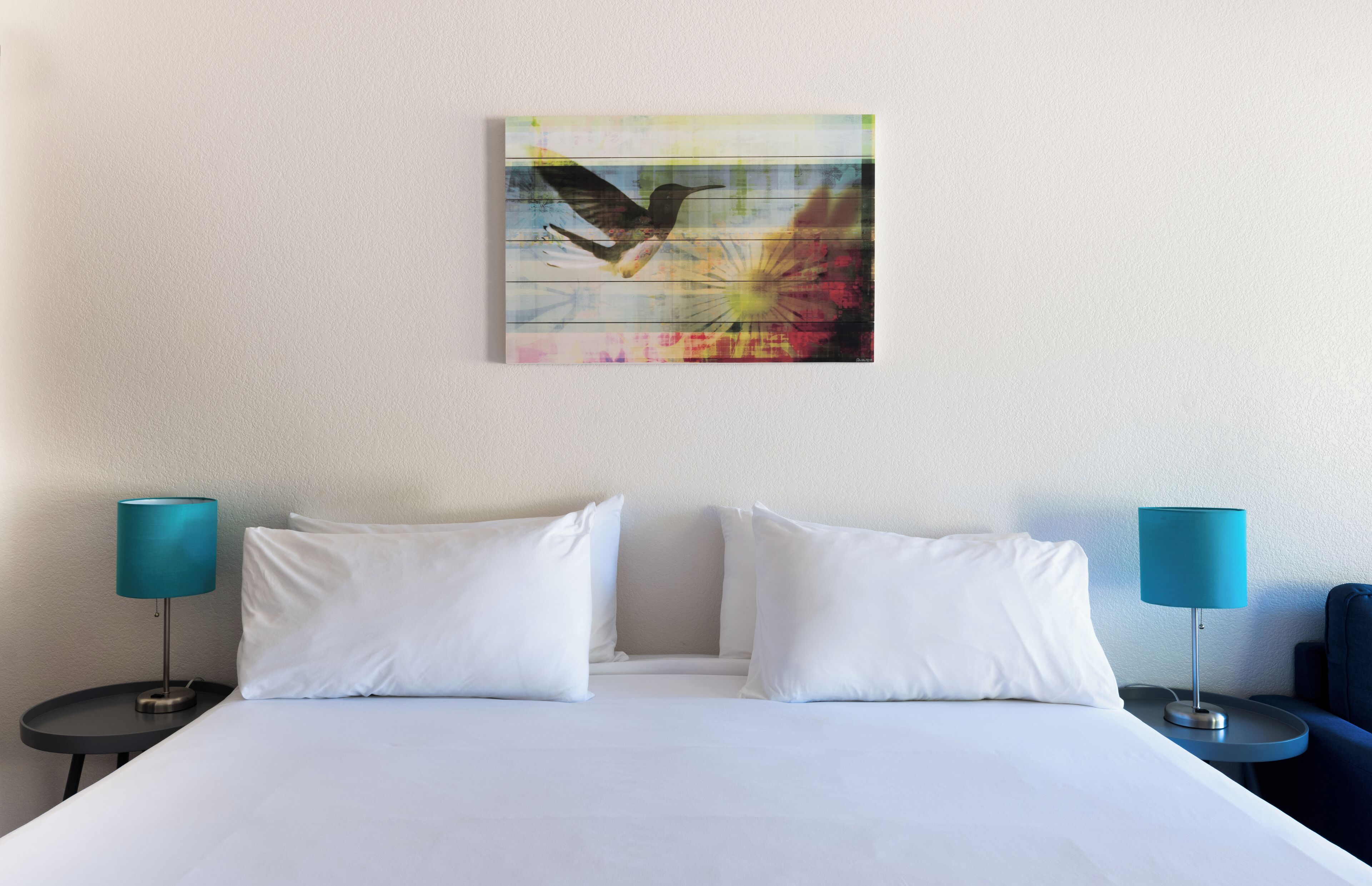 1 bedroom, bed sheets