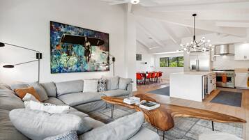 Smart-TV, Tischfußball