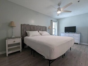 2 slaapkamers, een strijkplank/strijkijzer, wifi, beddengoed