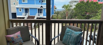 2 night minimum!  Flexible Booking Dates!