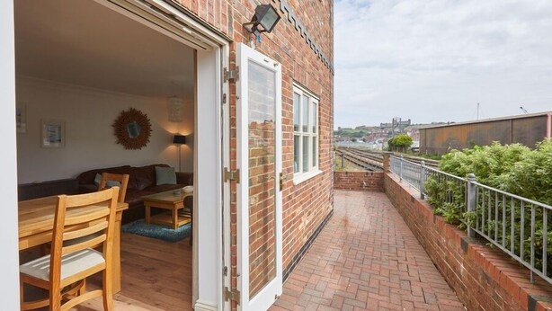Exterior - The Railway Retreat (Whitby)