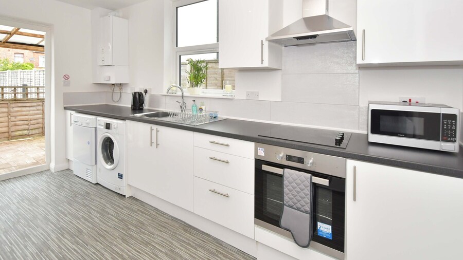 Townhouse @ 86 Brooklyn Street Crewe