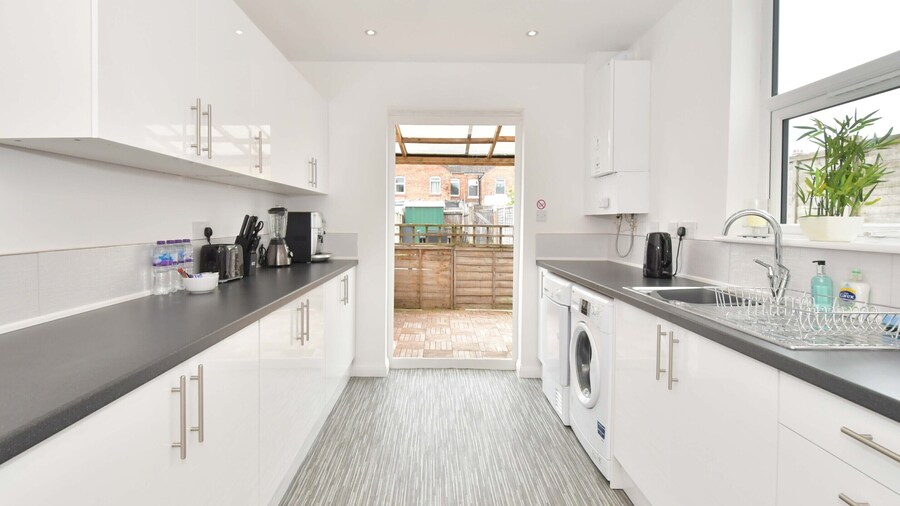 Townhouse @ 86 Brooklyn Street Crewe