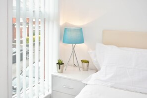 1 bedroom - Townhouse @ 86 Brooklyn Street Crewe (Crewe)