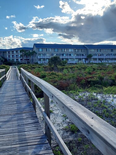 Ocean Front & pool view.  Hunting Island pass included
