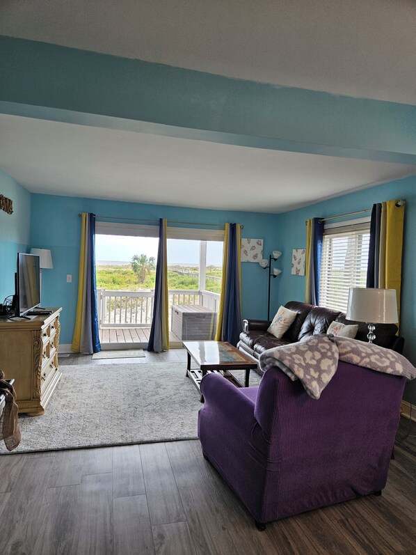 تلفزيون، كُتُب