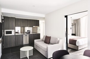 Televisión 45 pulgadas con canales de televisión digitales