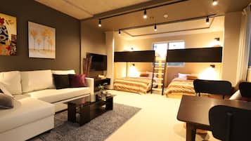 Kamar Comfort (1) | Area keluarga | TV layar datar
