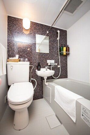 Ensemble douche/baignoire, baignoire relaxante profonde