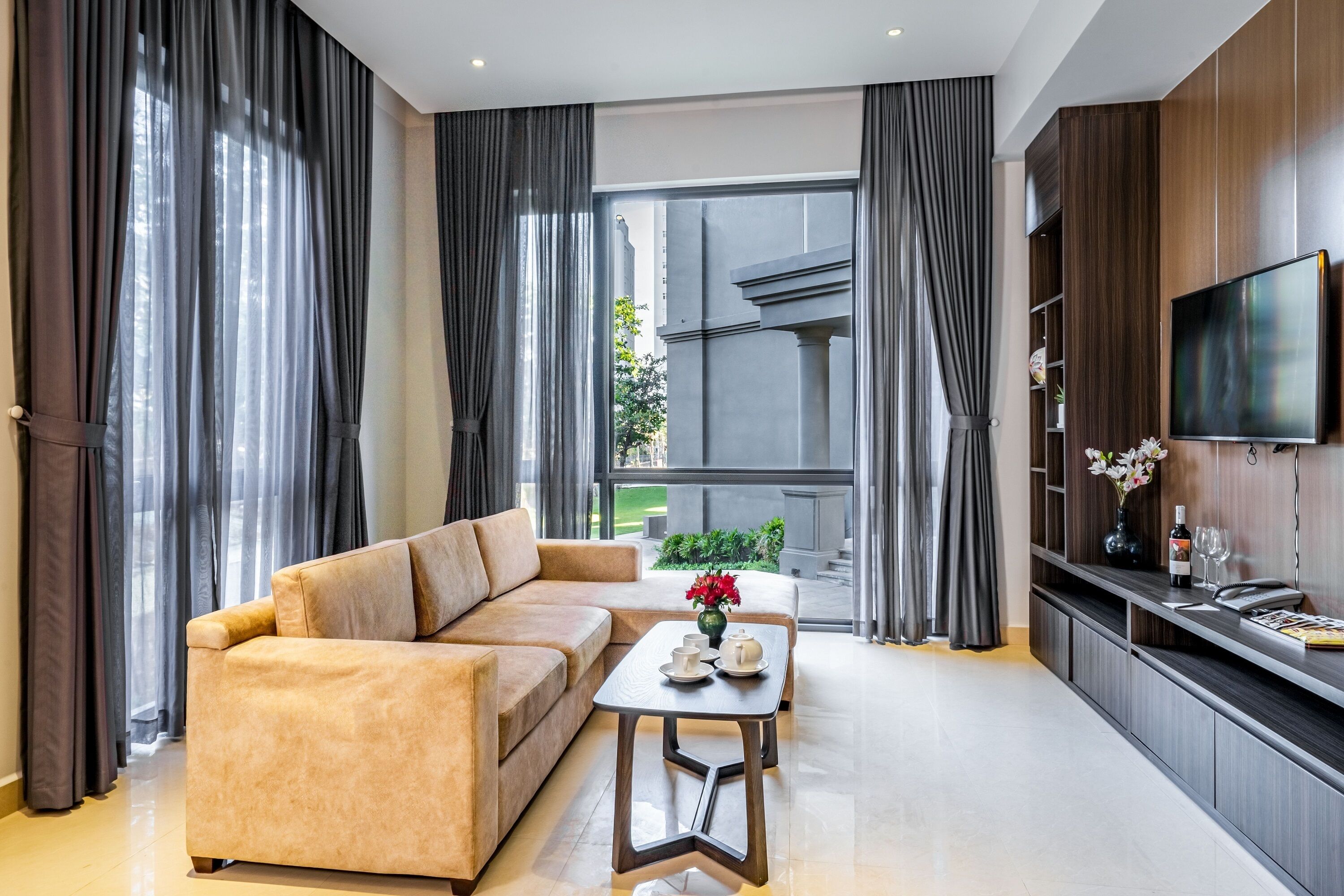 Villa | Living area | 32-inch flat-screen TV with cable channels, TV