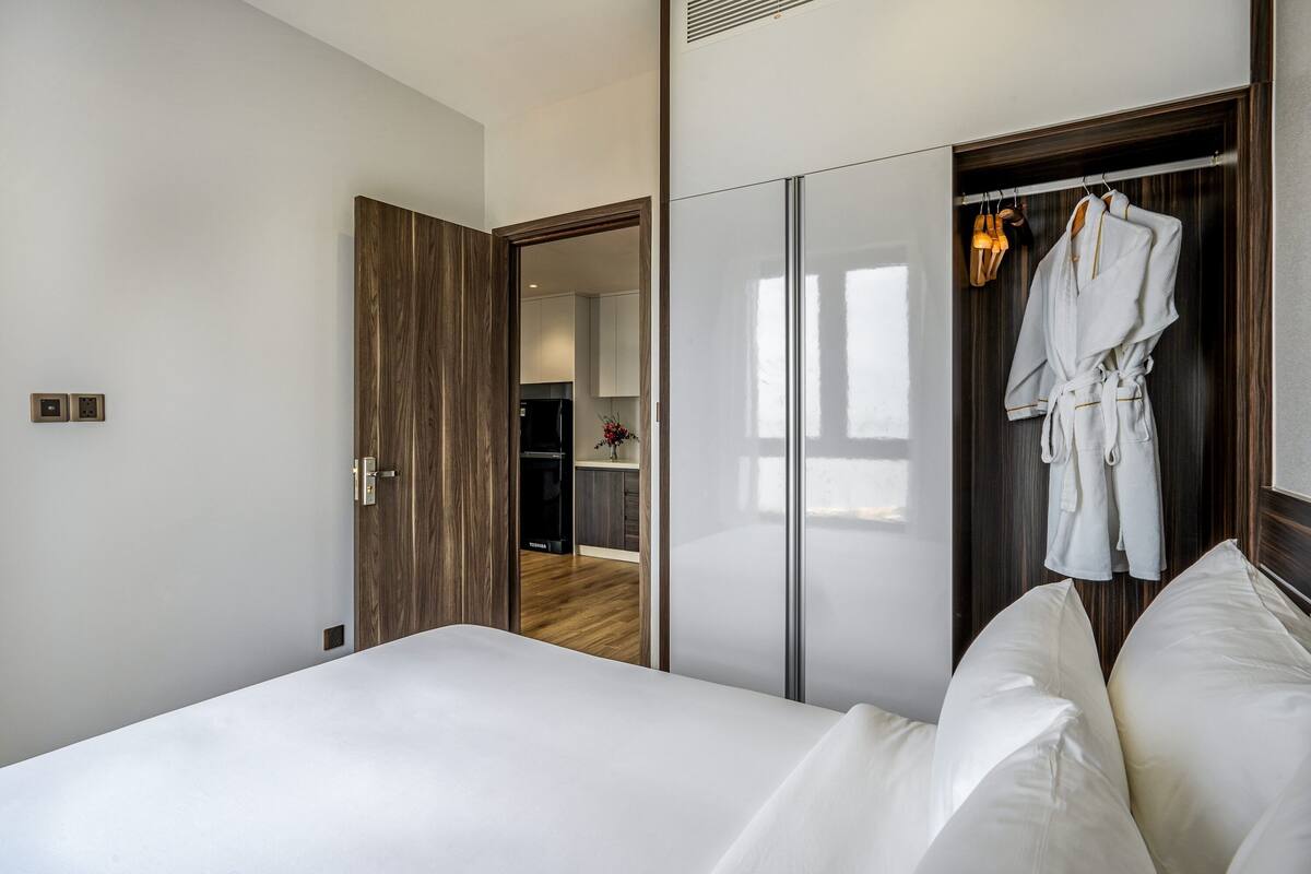 Frigobar, cofres nos quartos, Wi-Fi de cortesia, roupa de cama