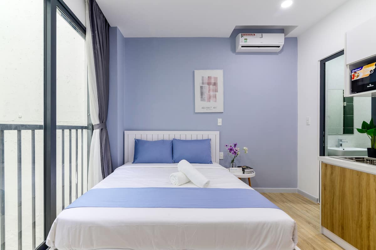 Estudio superior, 1 cama de matrimonio, no fumadores, cocina básica | Minibar, escritorio, espacio para trabajar con un portátil