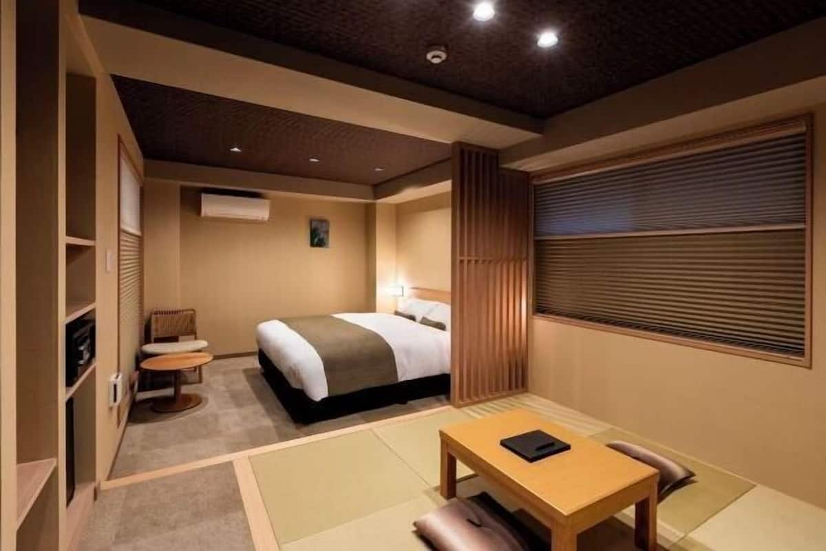 Couette en duvet d'oie, bureau, Wi-Fi gratuit, draps fournis