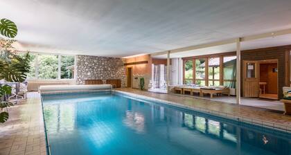 Charmante Ferienwohnung Förchensee mit WLAN, Sauna und Pool; Parkplätze vorhanden, Haustiere erlaubt