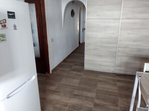 Interni