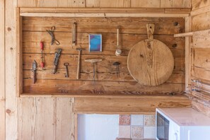 Interior - Holiday Home "Baita Pizabornè" with Mountain View & Garden (Porte di Rendena)