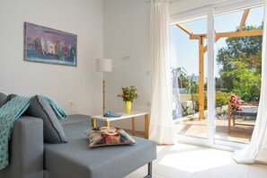 Familien-Vierbettzimmer | Wohnbereich