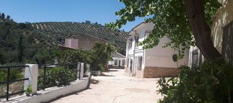 Rural house in Arroyofrío de Riópar surrounded by nature