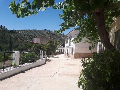 Rural house in Arroyofrío de Riópar surrounded by nature