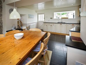 Dining - Snug Cottage With Lovely, Private Garden, Just Outside Abersoch (Pwllheli)