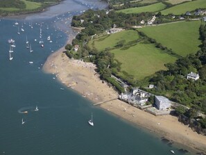 Beach - Beautiful Holiday Home in Kingsbridge With Garden (Kingsbridge)