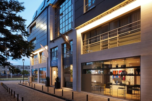 Noa Hotel