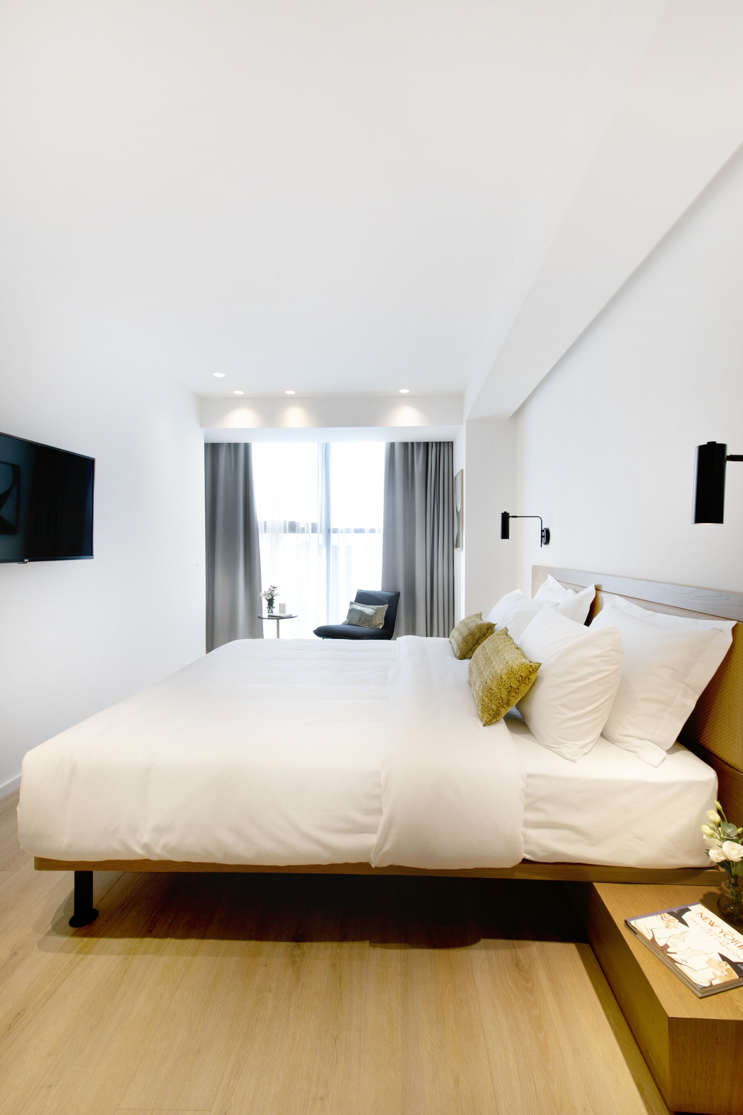 sea view junior suite | premium bedding, pillow-top beds, minibar, in-room safe