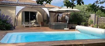 Villa au Bassin Darcachon, Spa, à Arès. Entre Andernos et Lège cap Ferret